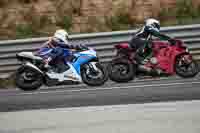 cadwell-no-limits-trackday;cadwell-park;cadwell-park-photographs;cadwell-trackday-photographs;enduro-digital-images;event-digital-images;eventdigitalimages;navarra;no-limits-trackdays;peter-wileman-photography;racing-digital-images;trackday-digital-images;trackday-photos